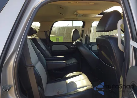 2007 Chevrolet Tahoe Lt from USA, damaged, VIN 1GNFK13077R427503